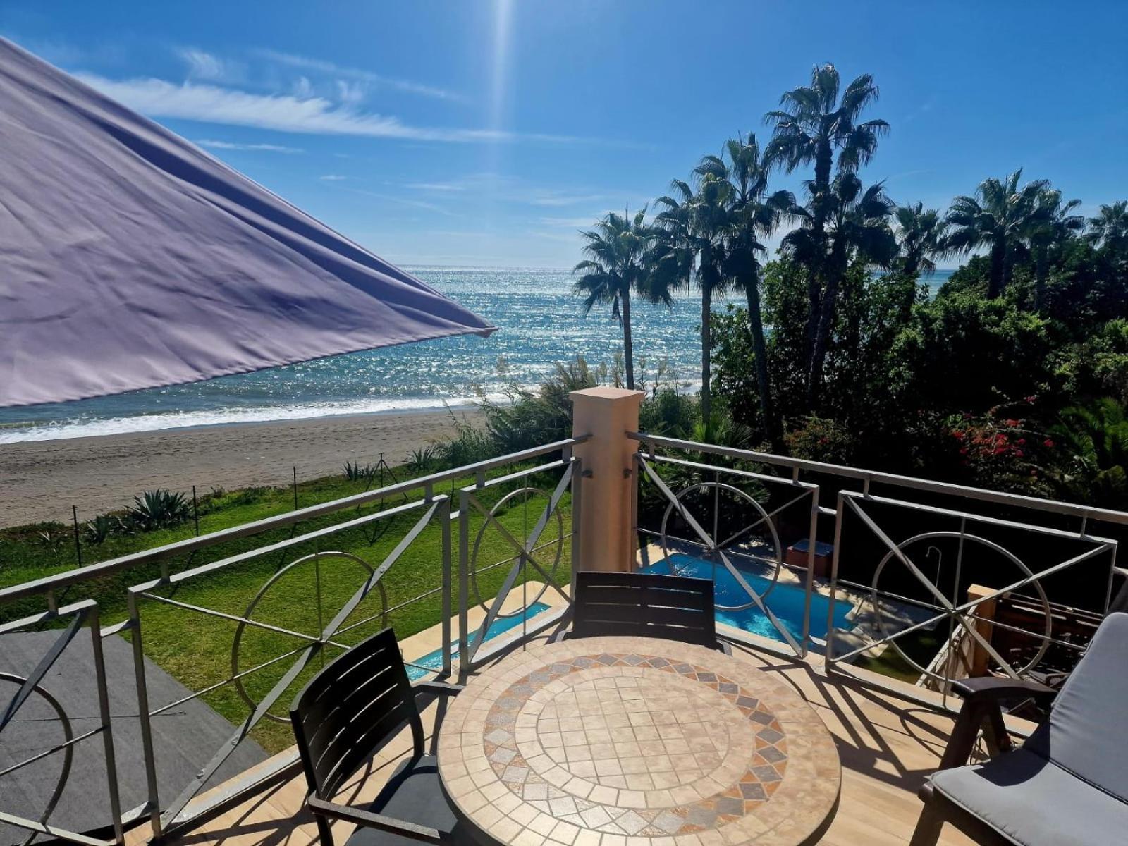 Exclusive Beachfront Penthouse Almayate Alto Kültér fotó