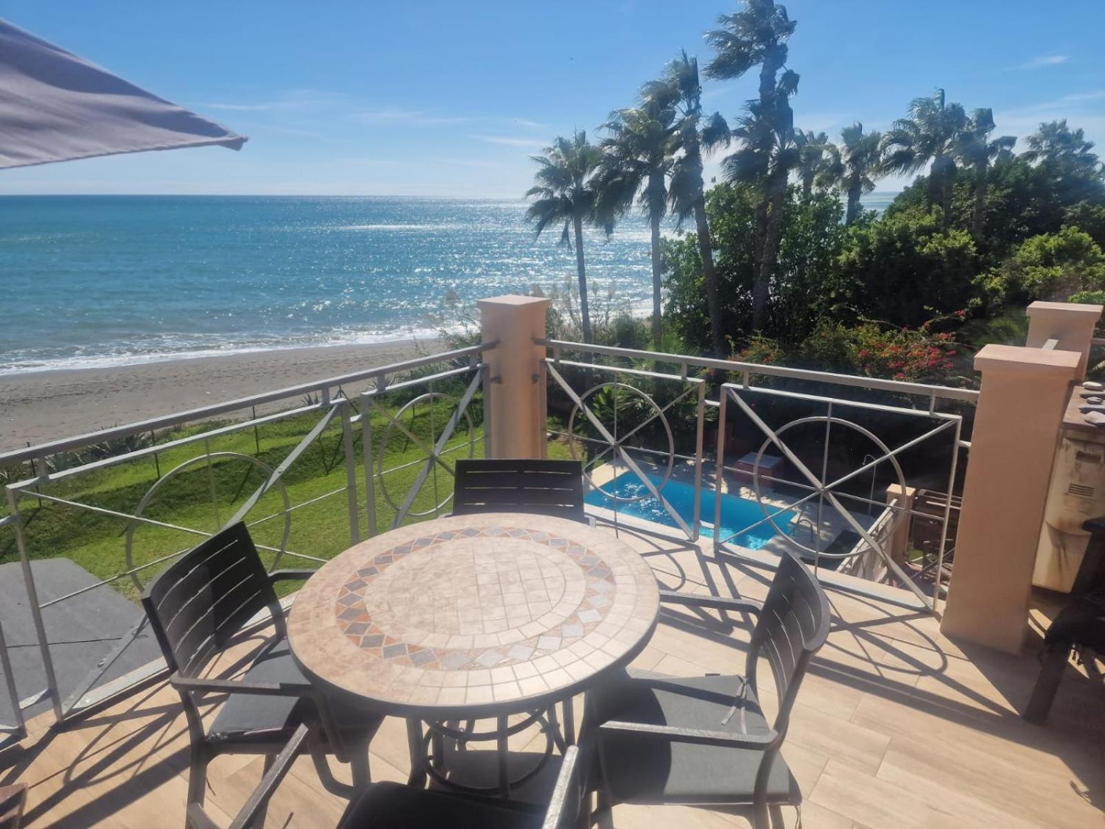 Exclusive Beachfront Penthouse Almayate Alto Kültér fotó